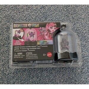 Monster High Pet Keychain Count Fabulous Bell Jar Terrarium 1 Pet 6 Accessories